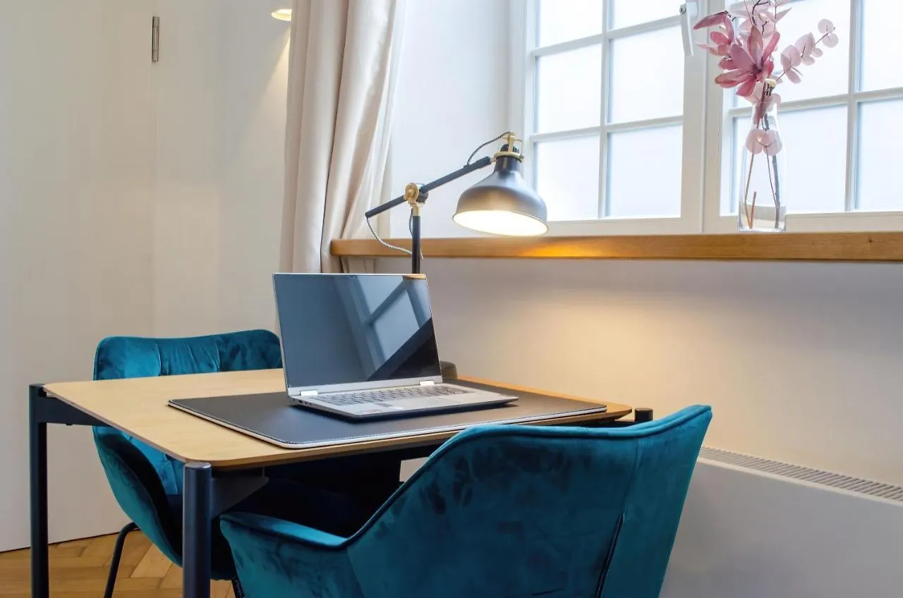 Apartment Homely Stay Studio 4 - Chic Self-Check-In Room For Short Stays Munich