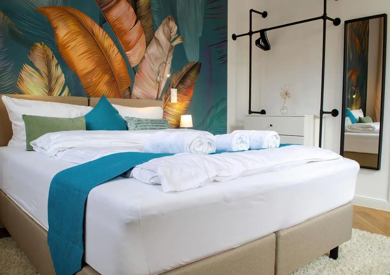 Homely Stay Studio 4 - Chic Self-Check-In Room For Short Stays Munich Apartment